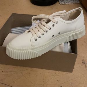 White AMI Paris Canvas low-tops
